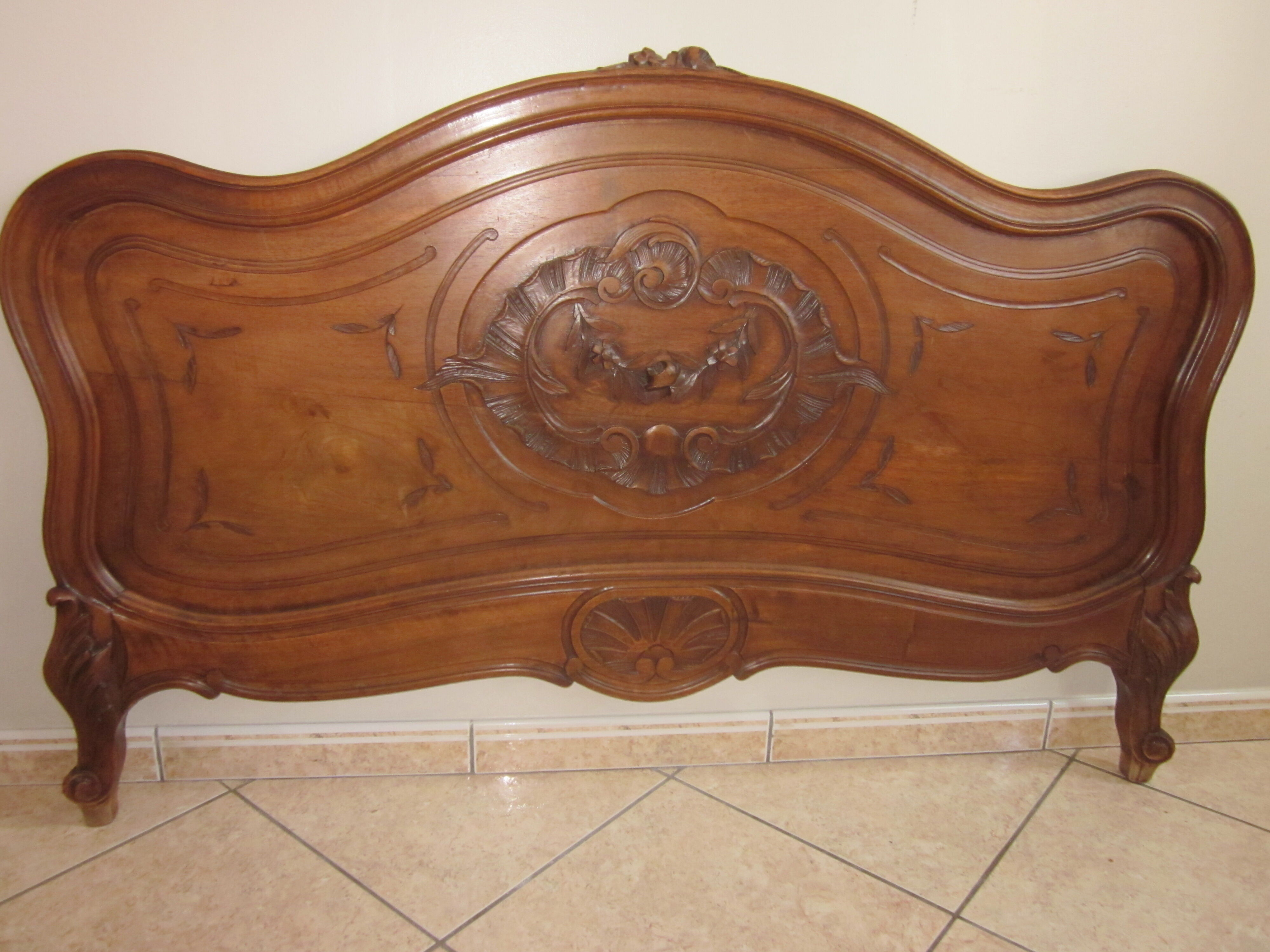 old bed head style louis xv