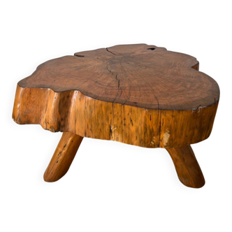 Table basse brutaliste tronc d’arbre