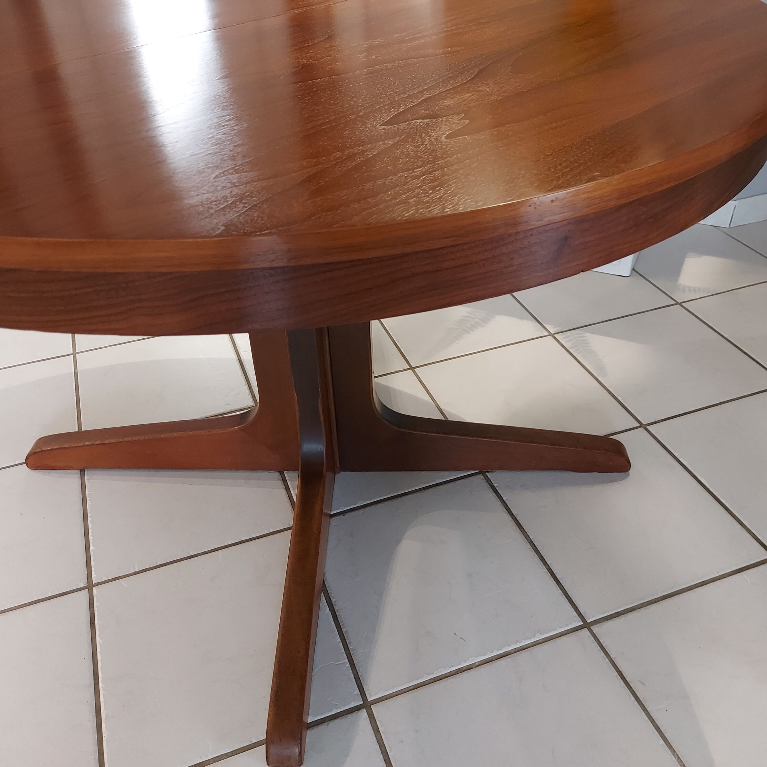 Vintage Baumann extendable table 1970s