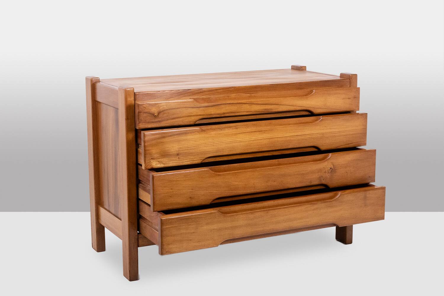 Regain House. Elm chest of drawers. Circa 1970.