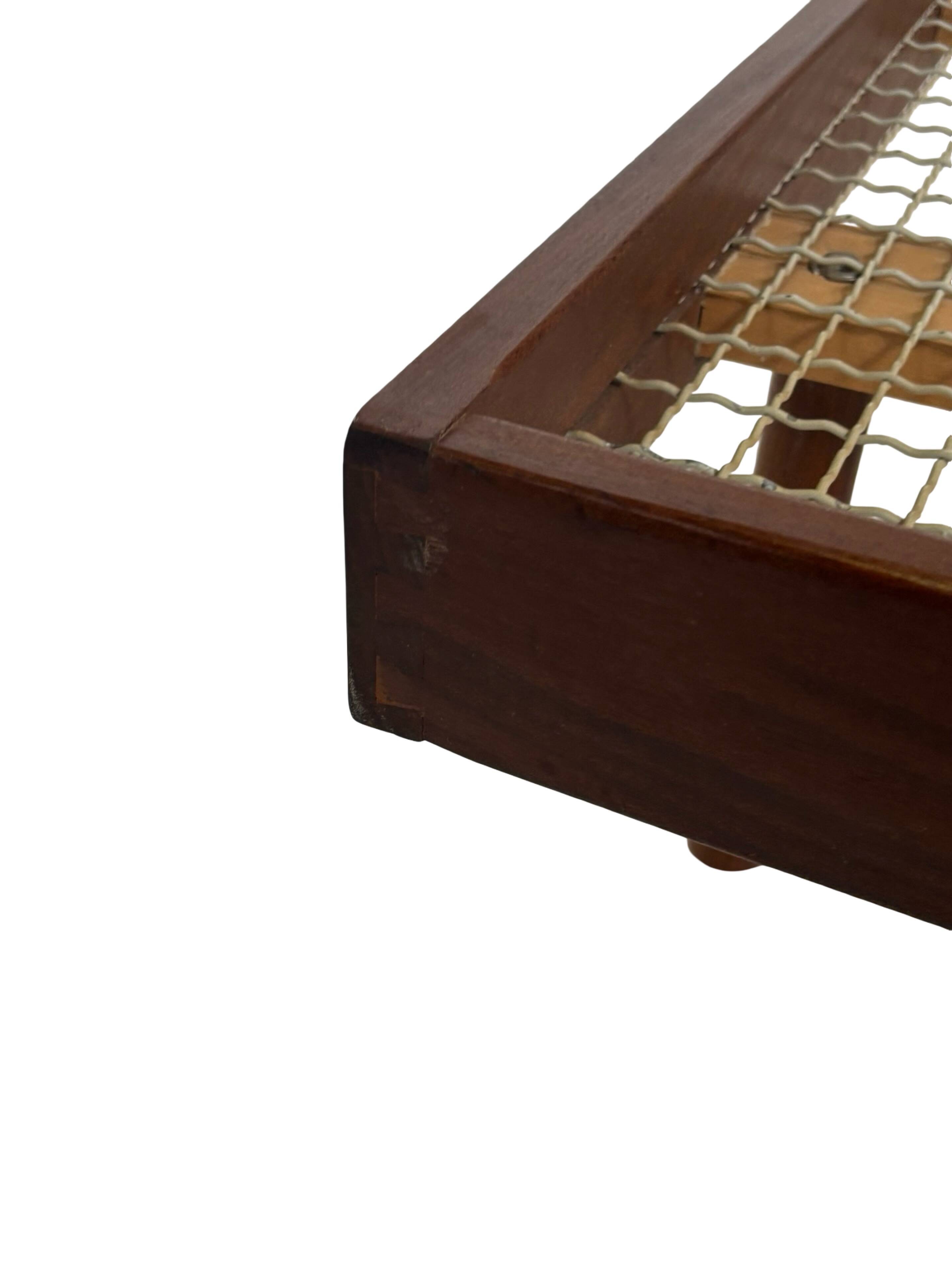 Vintage daybed minimalist design in Teak 1960s