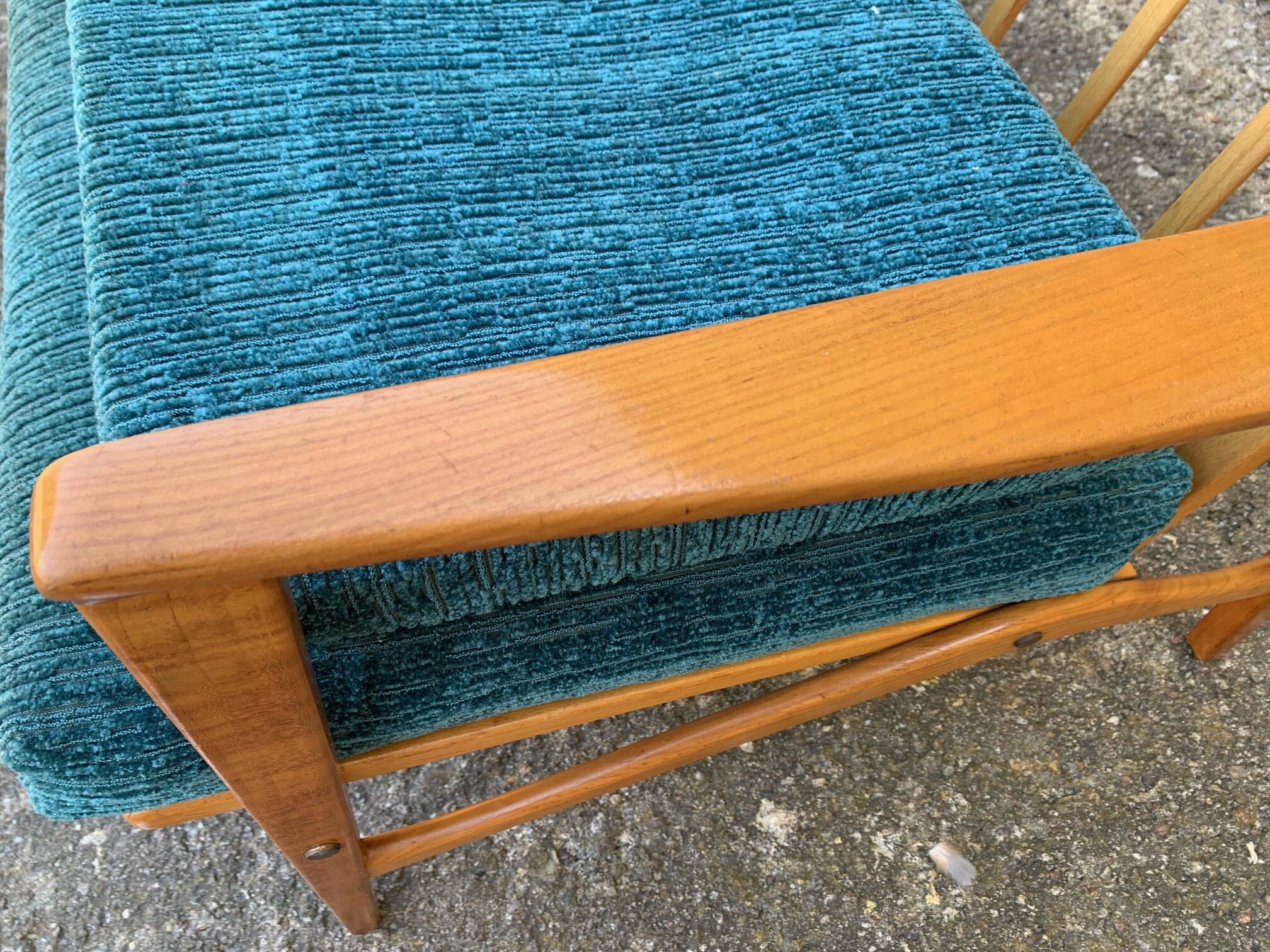 A pair of Wilhelm Knoll, Knoll Antimott armchairs, 1960s.