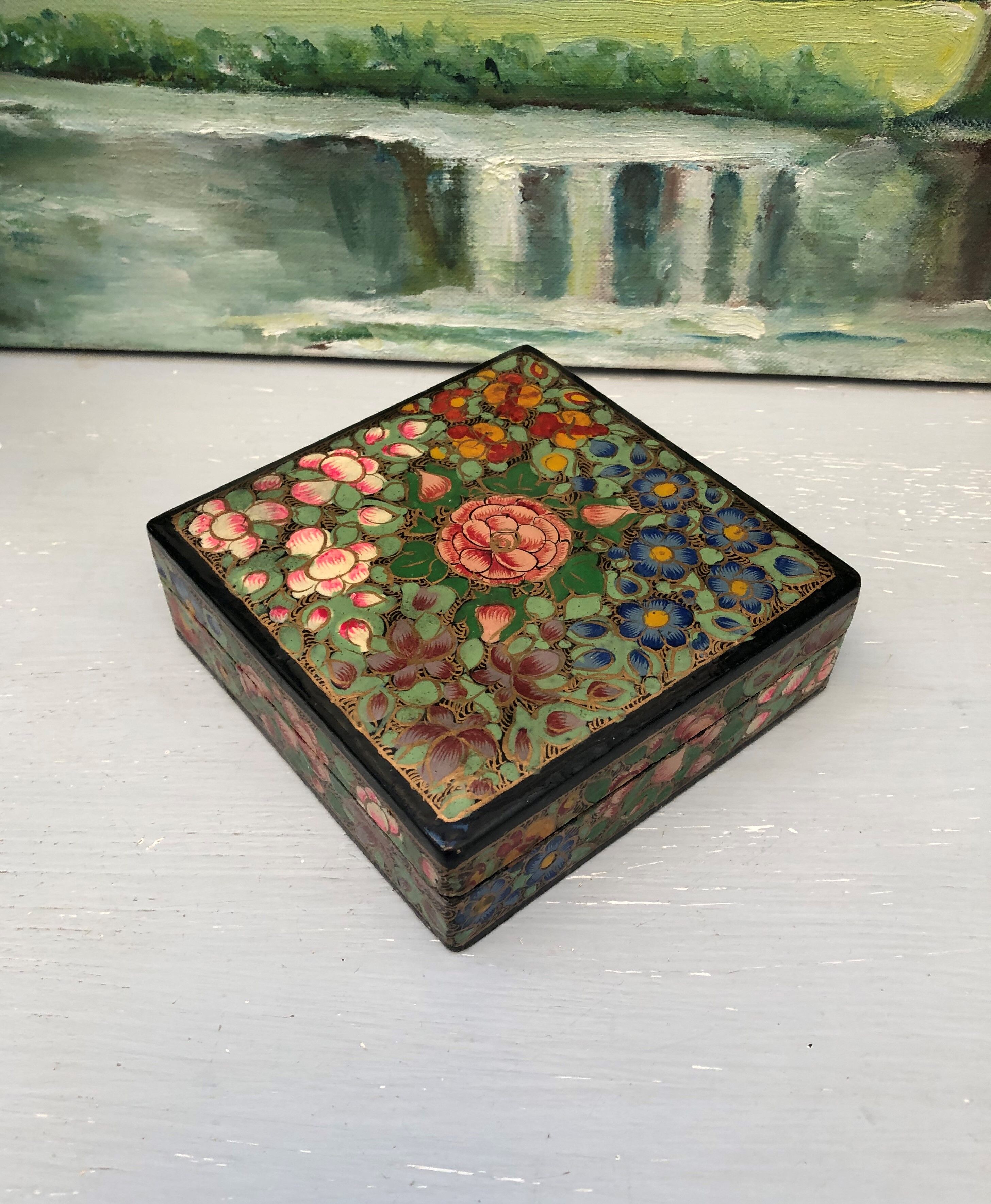 6 under glass decorated with flowers