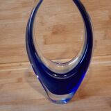 Glass vase