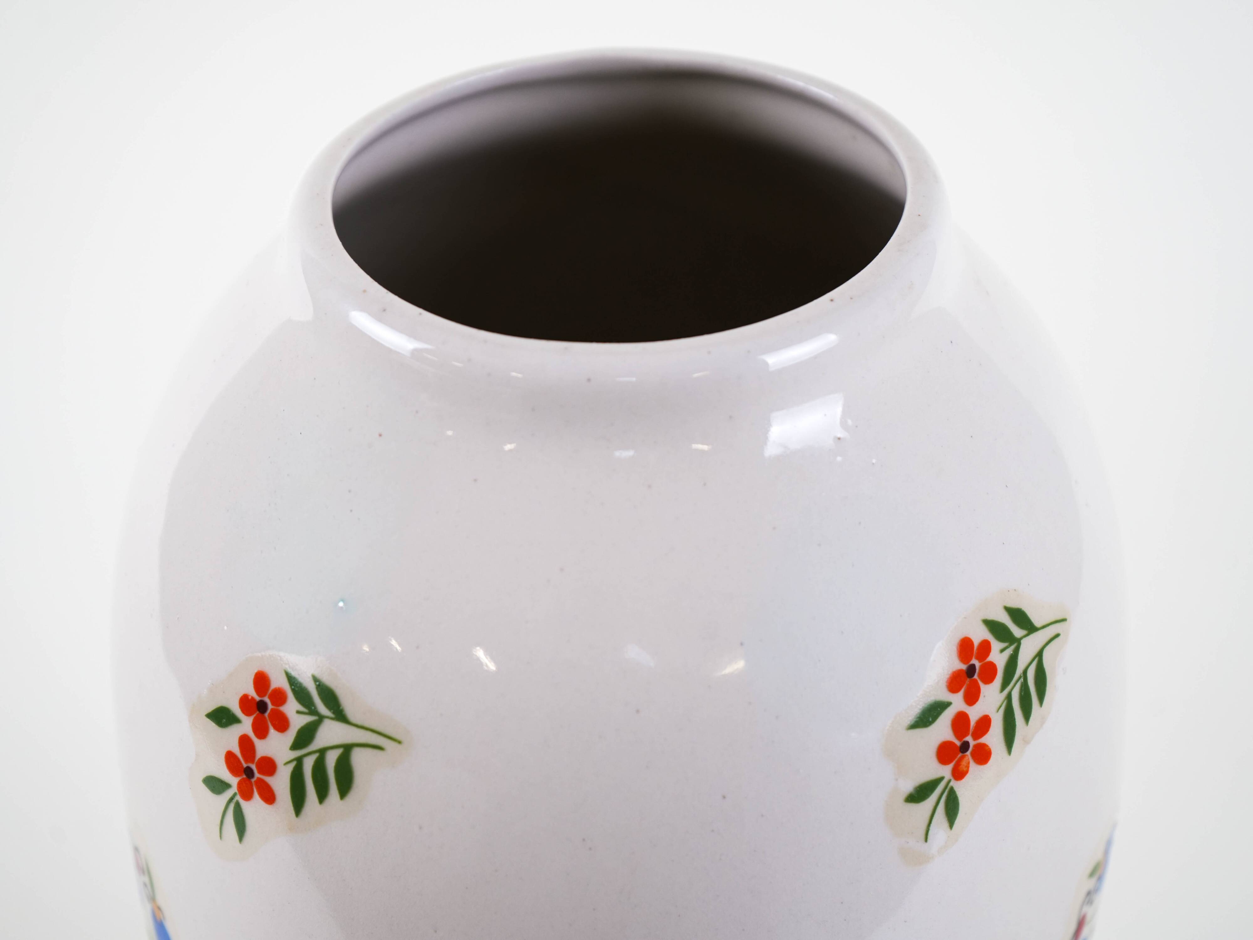 Porcelain vase, Kashubian design, 1980s, made in Poland