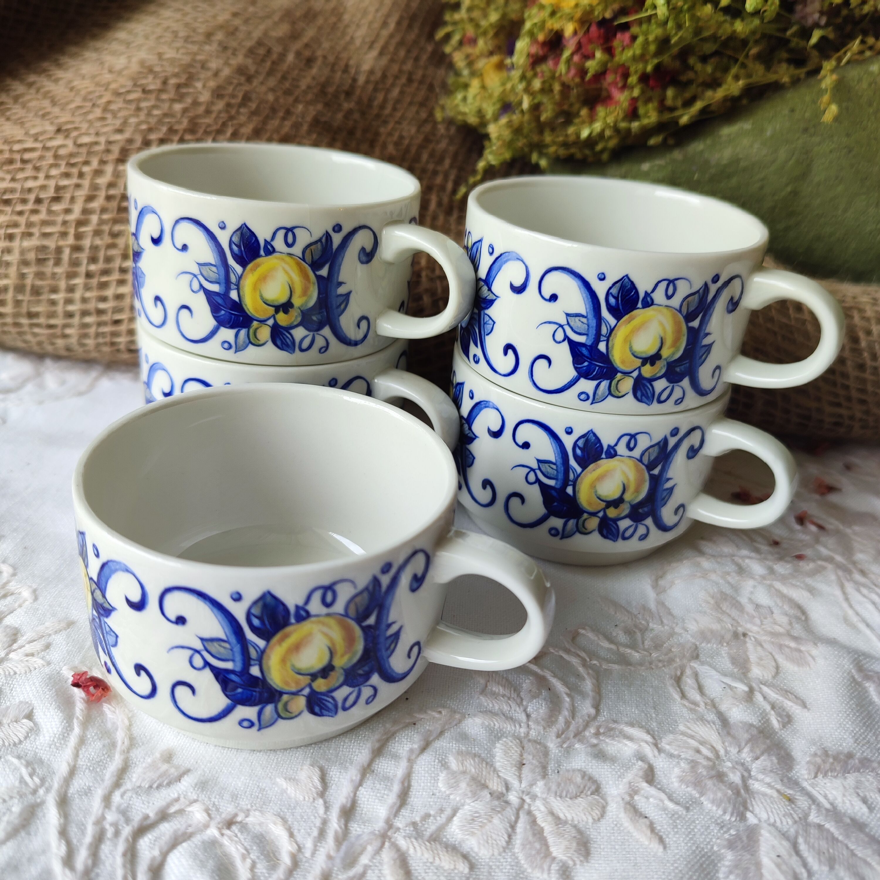 Set of 5 vintage Villeroy & Boch mugs – Cadiz model – Blue decor and