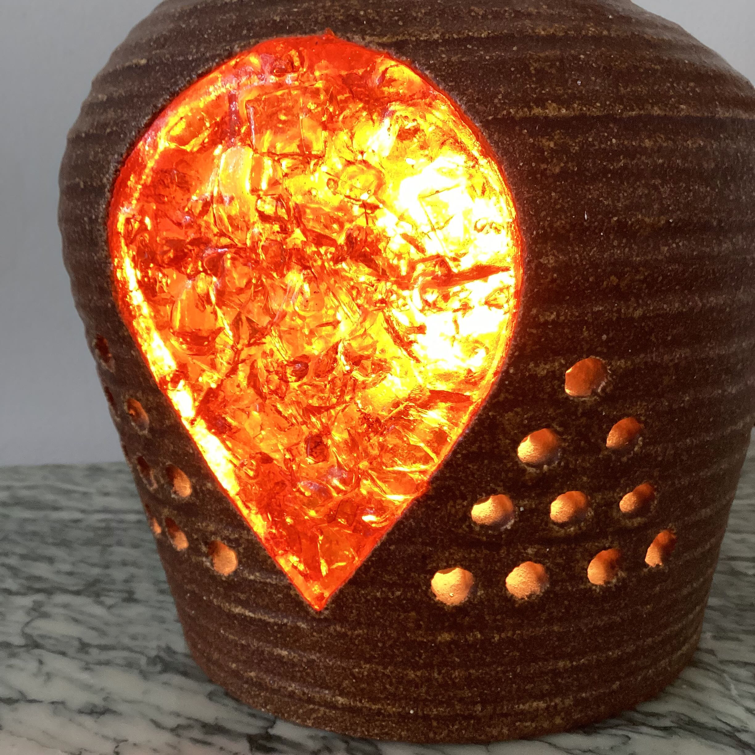 Accolay stoneware lamp