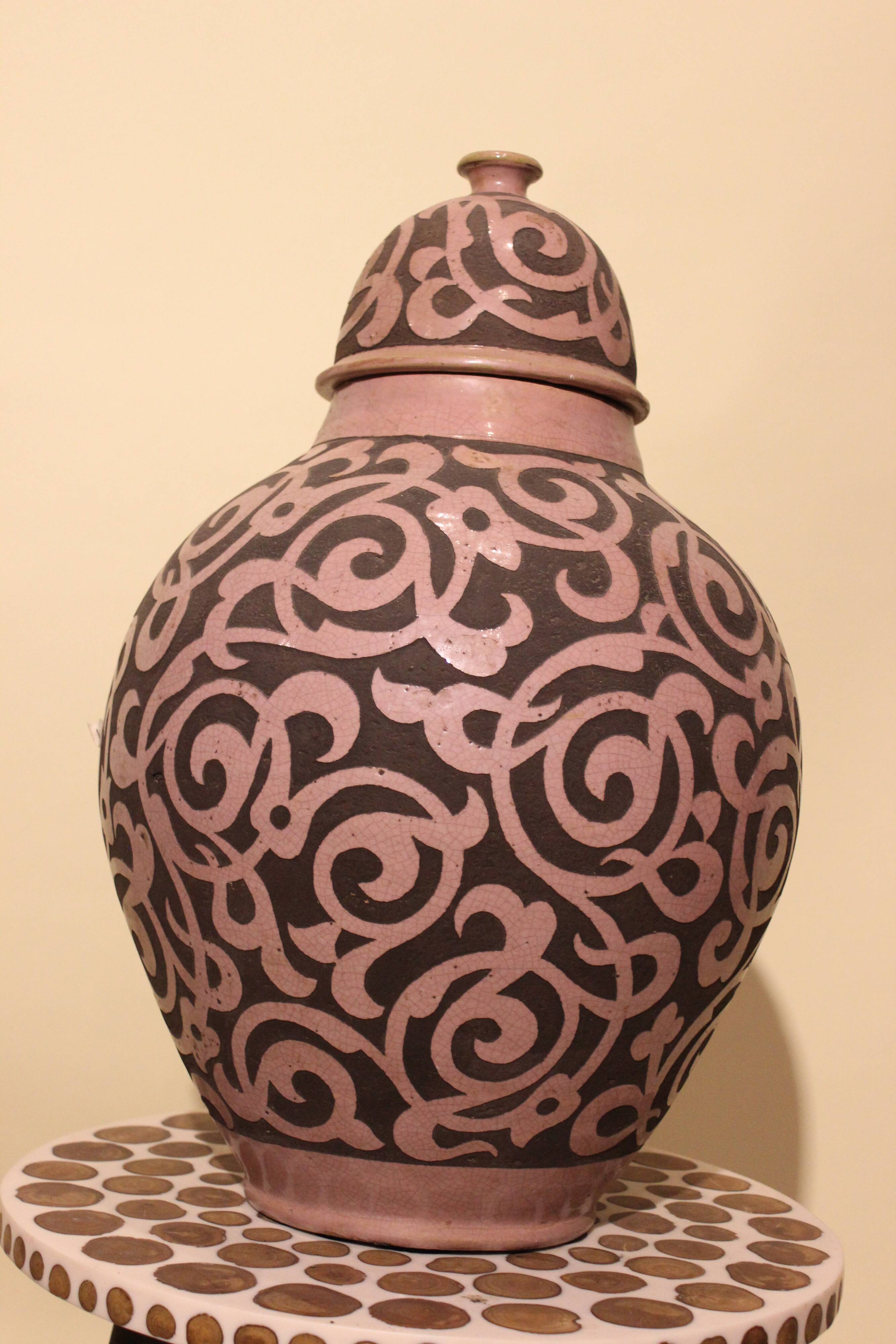 Pottery vase