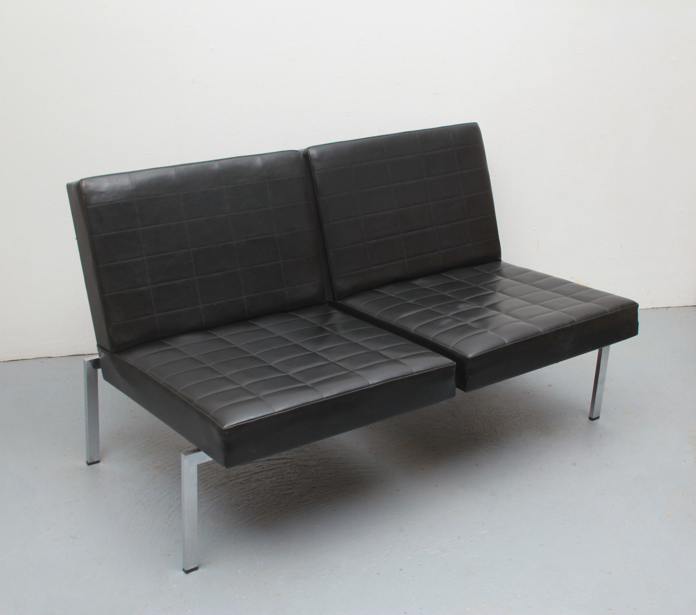 1960s 2-seater sofa in synthetic leather