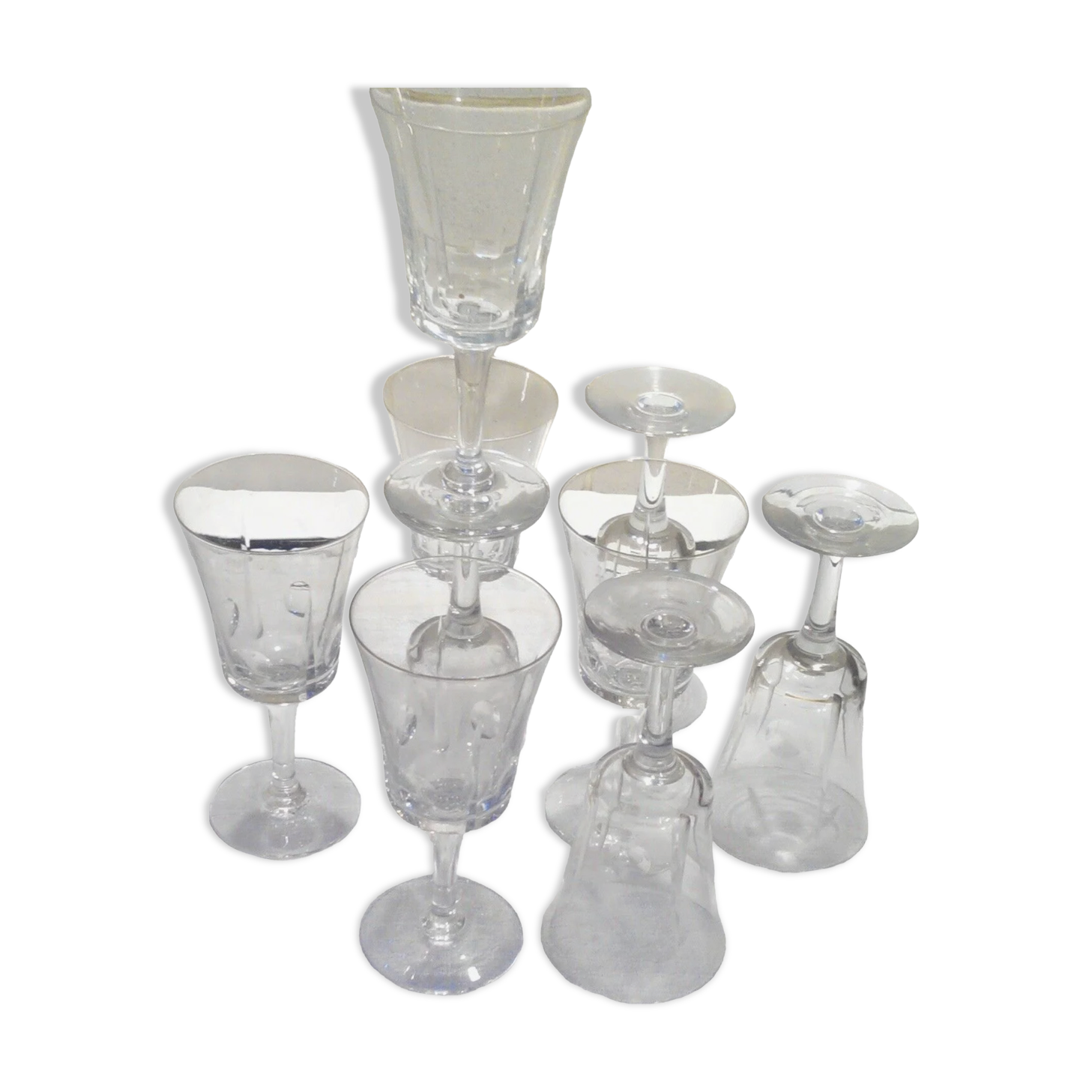 Old wine glass in baccarat crystal model art deco ht 14,5 cm