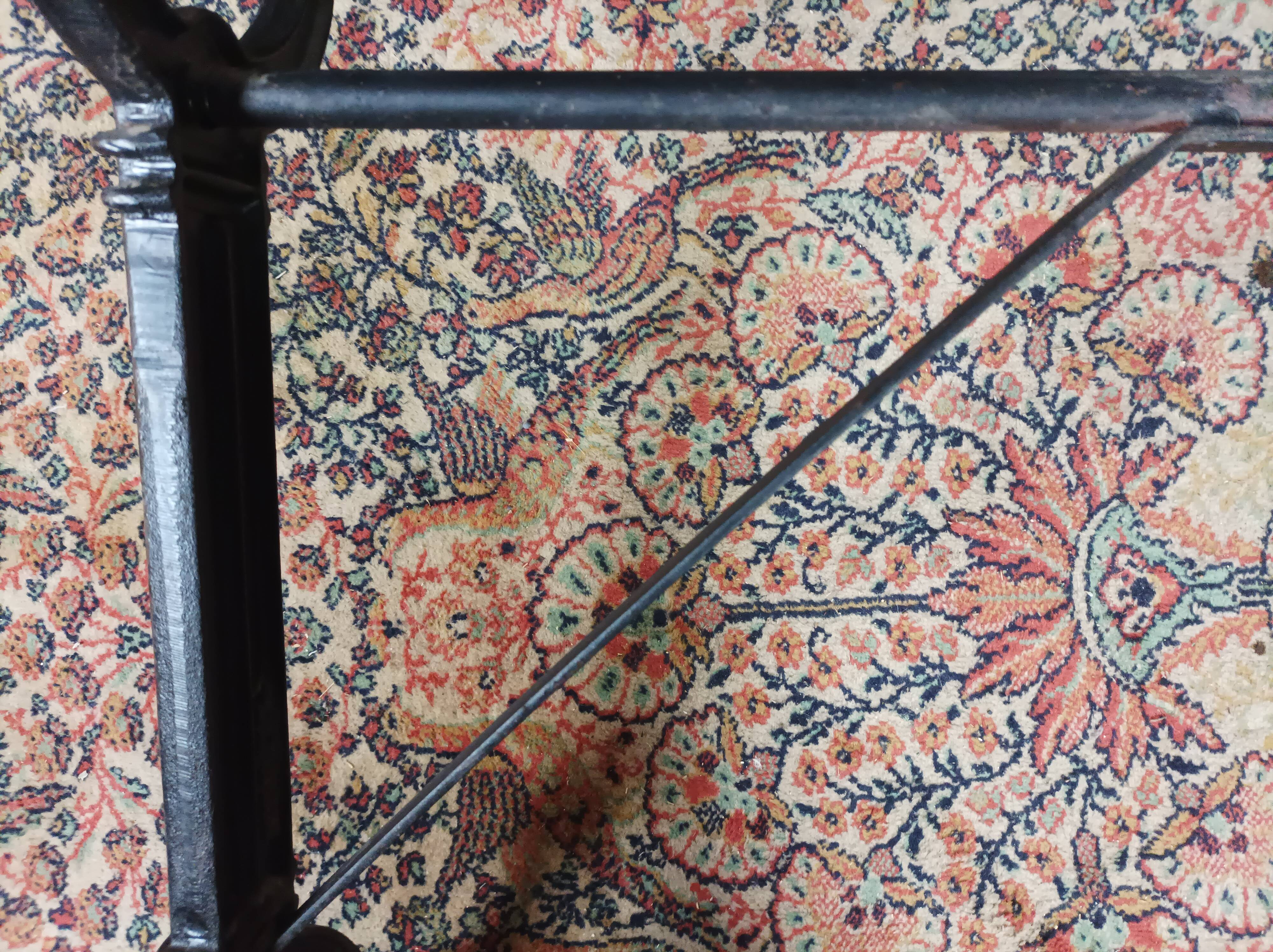 Table de bistrot métal et bois SEREX, 1920