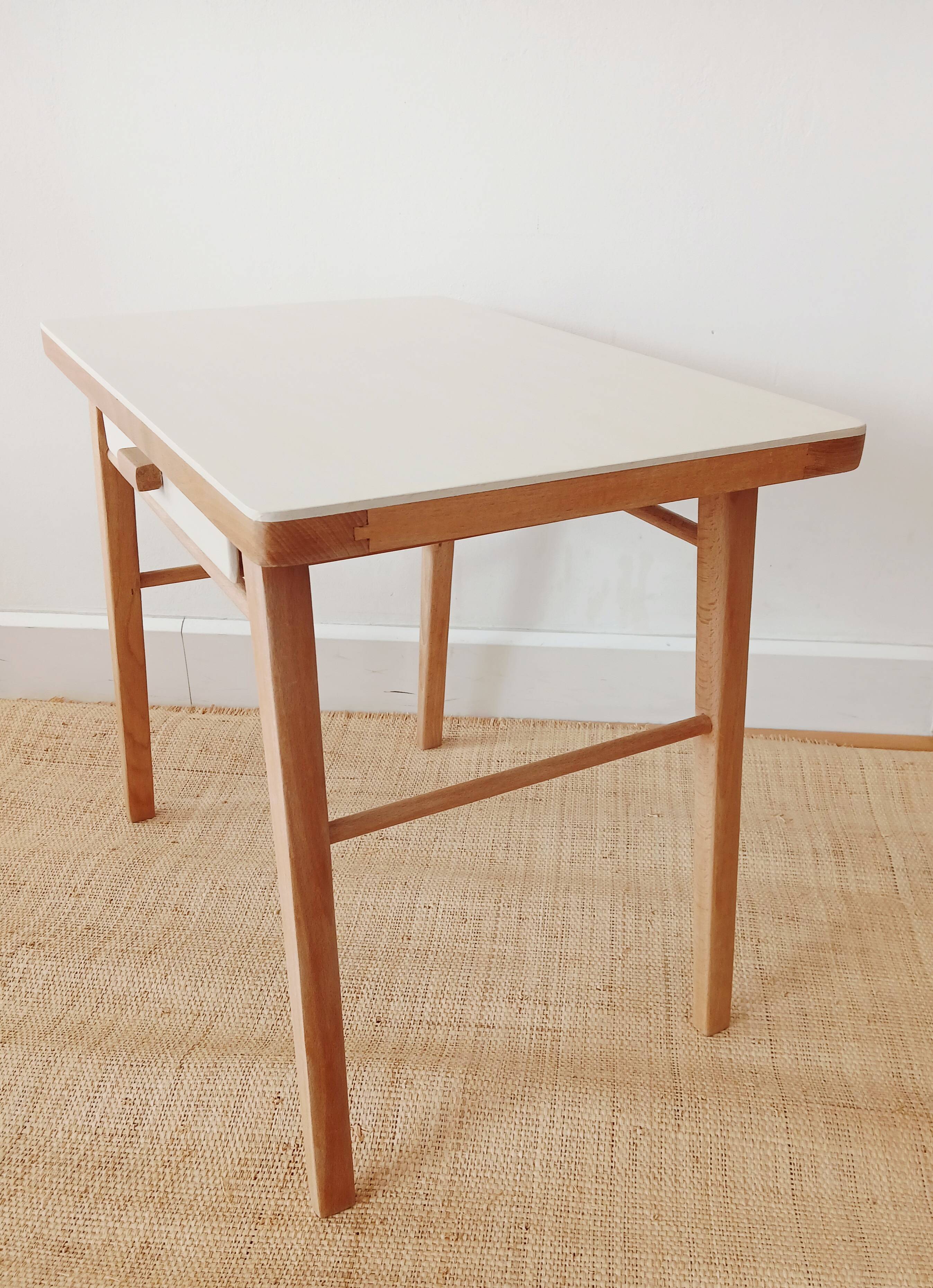 BAUMANN CHILDREN'S DESK