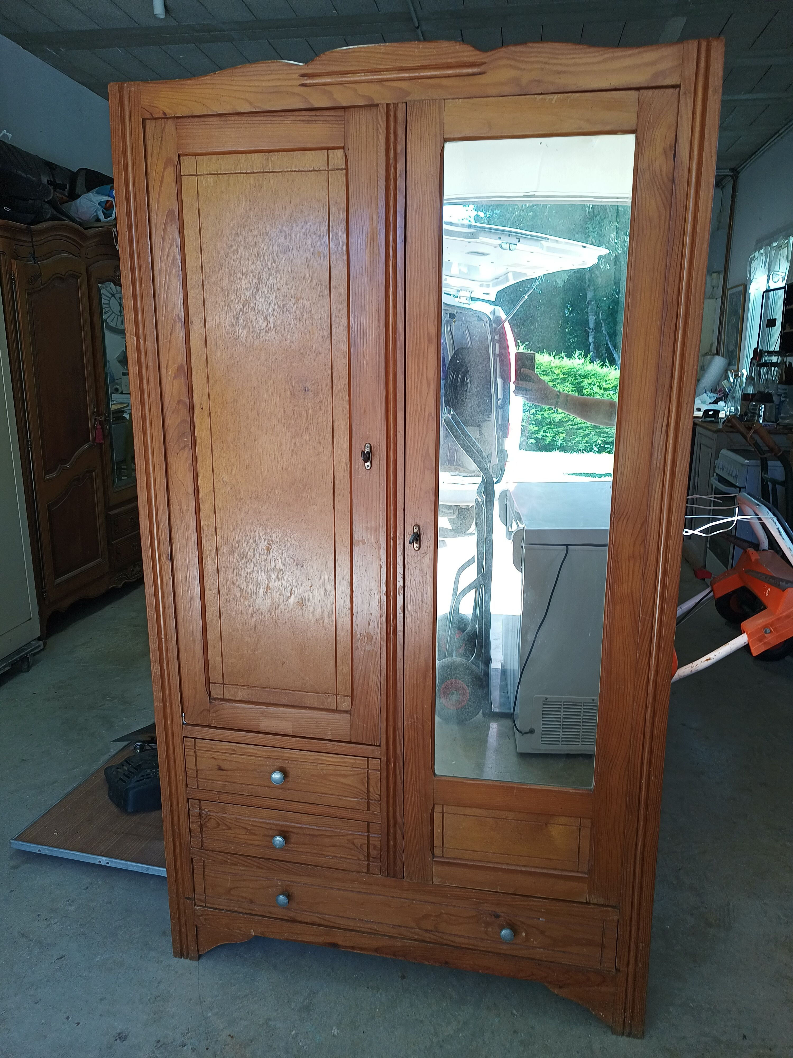 Vintage Parisian wardrobe