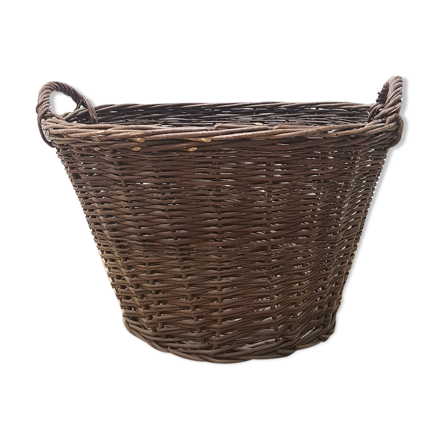 Vintage wicker basket