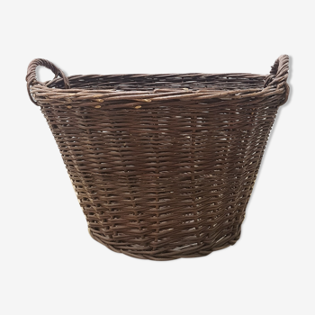 Vintage wicker basket