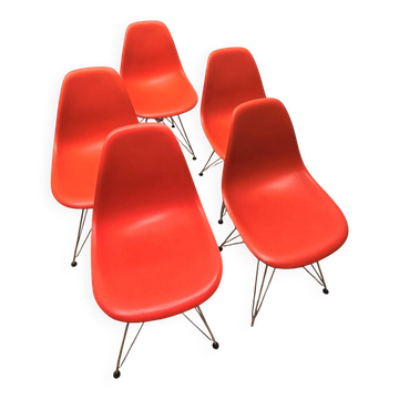 Set of 5 DSR chairs, Charles & Ray Eames