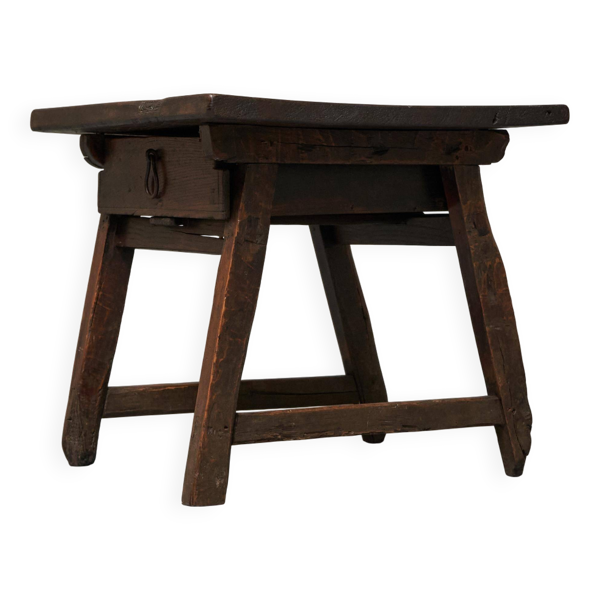 Table d'appoint primitive en bois et fer forgé XVIIIe siècle
