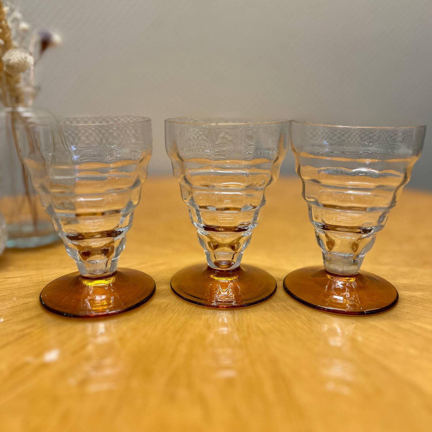 Set of 3 Art Deco glasses