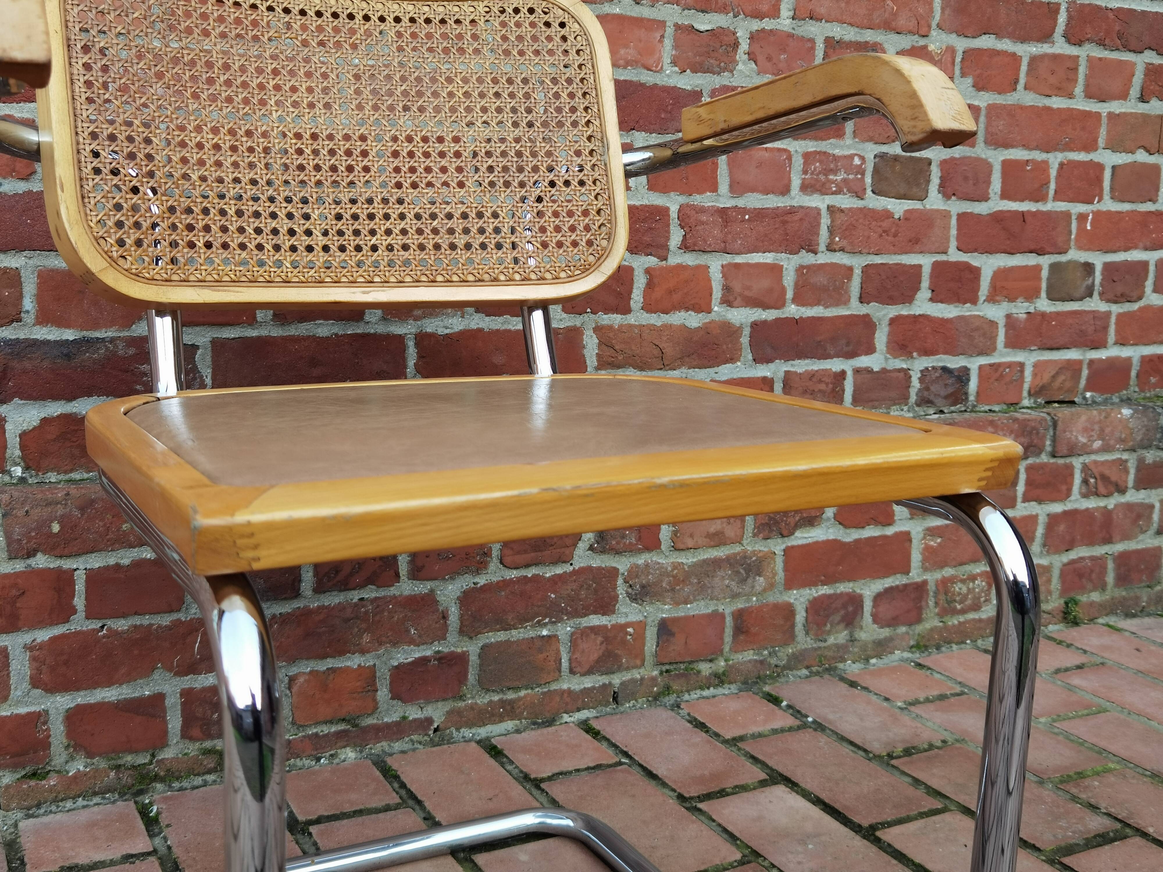 Chair B64 Marcel Breuer