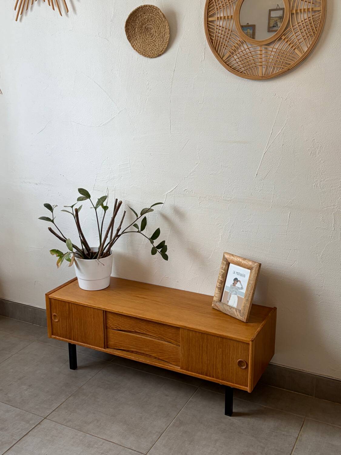 TV furniture / vintage mini sideboard