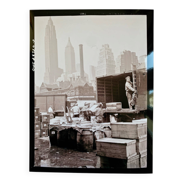 Fulton Fish Market 1943 – The beating heart of old New York