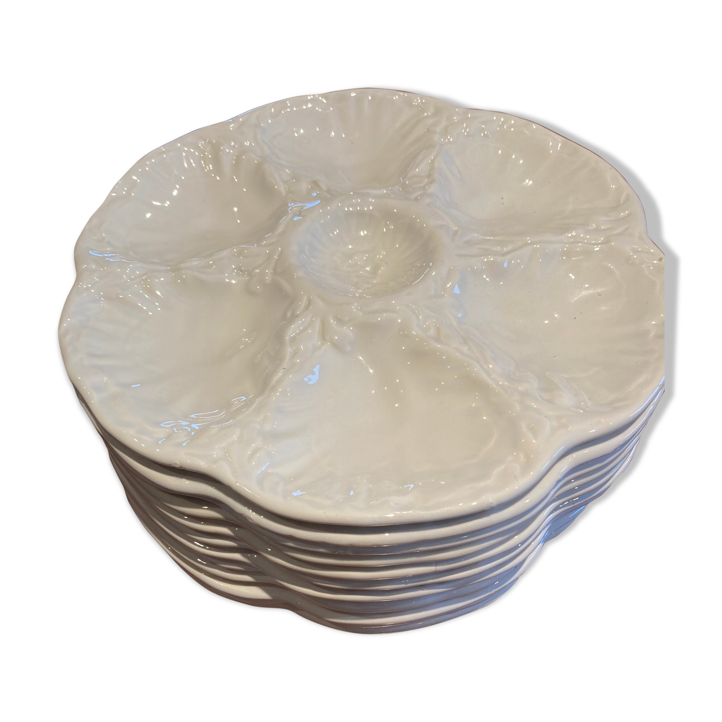 Set of 12 plates and its oyster dish