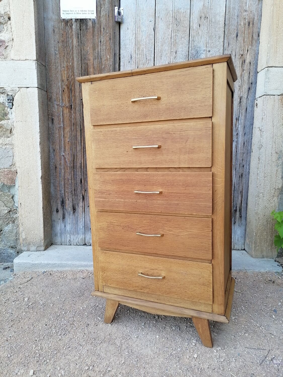 Dresser foot compass