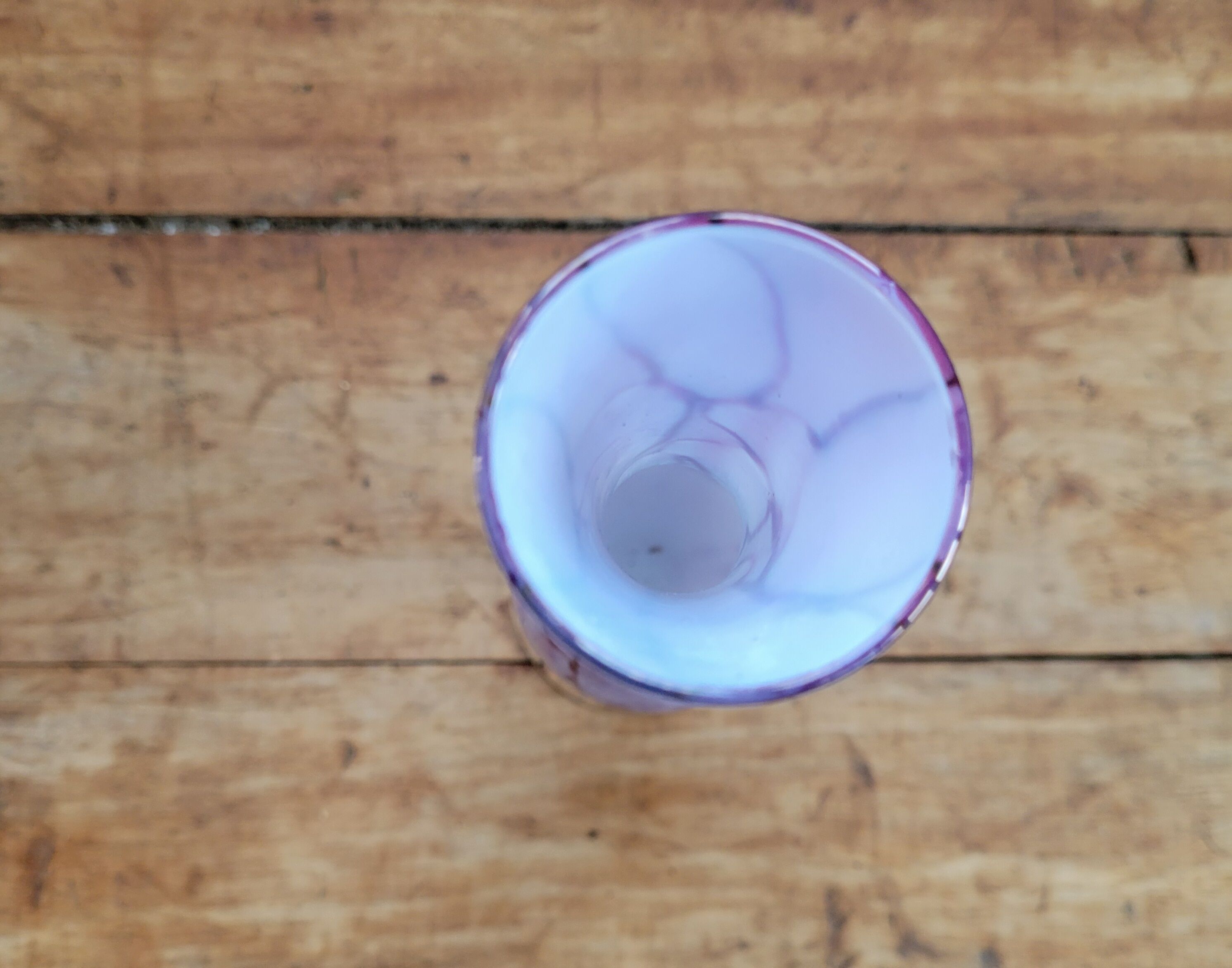Marbled opaline vase