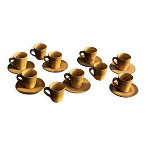 Lot de 10 tasses et 7 - ocre