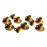 Set of 10 cups and 7 saucers ochre stoneware H7