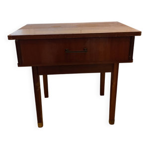 Table de nuit scandinave