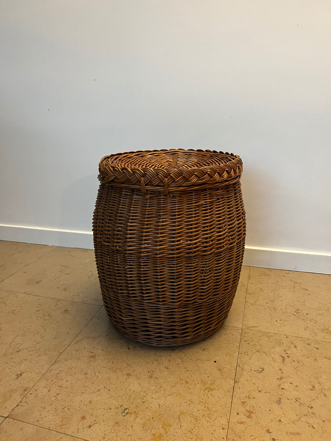 Basket stool wicker box