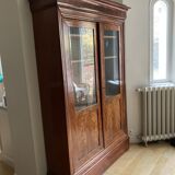 Middle 19th century library