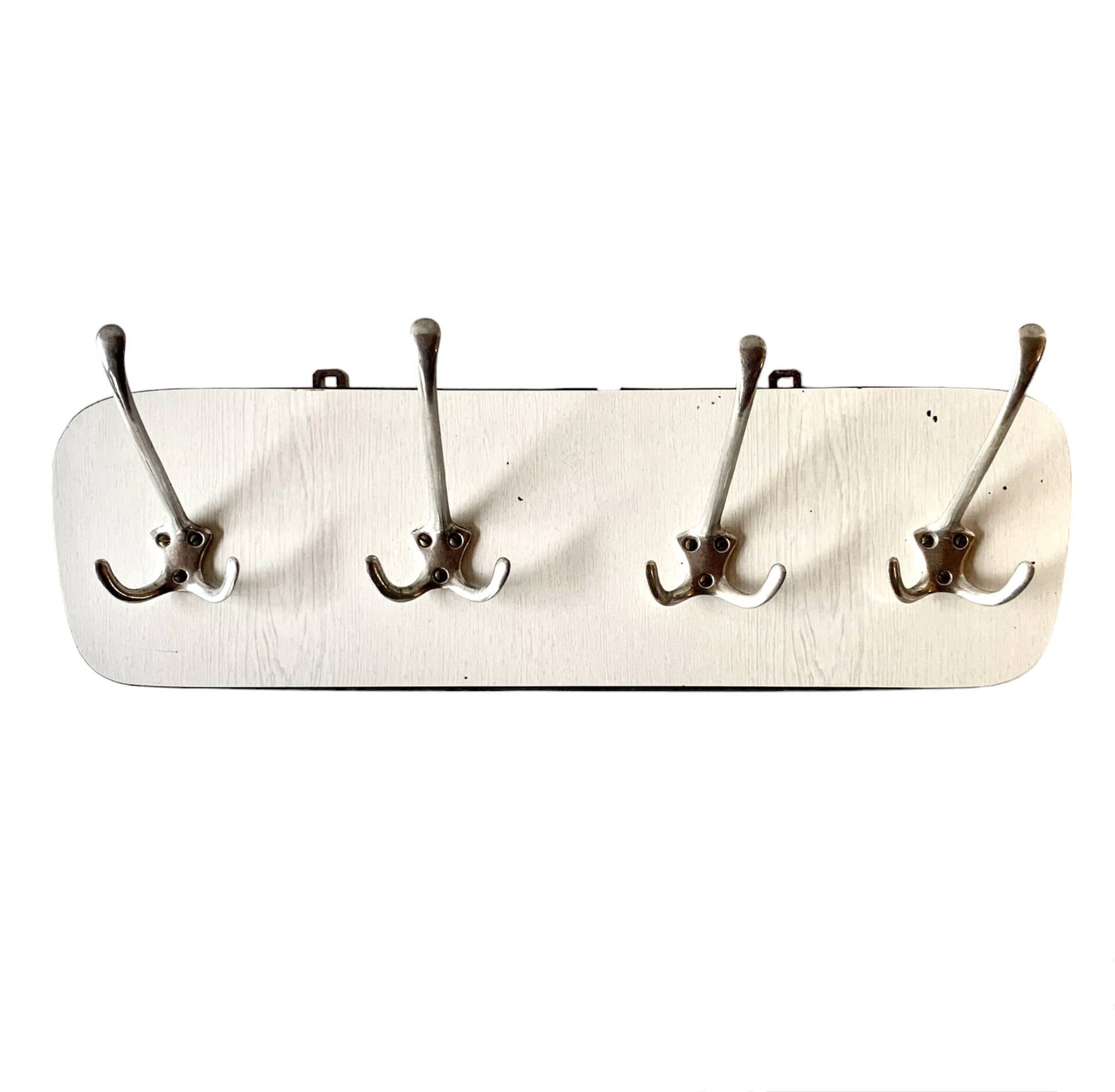 Vintage wall coat rack in white Formica - 4 cast aluminum coat hooks