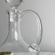 Carafe ancienne en verre soufflé à la bouche