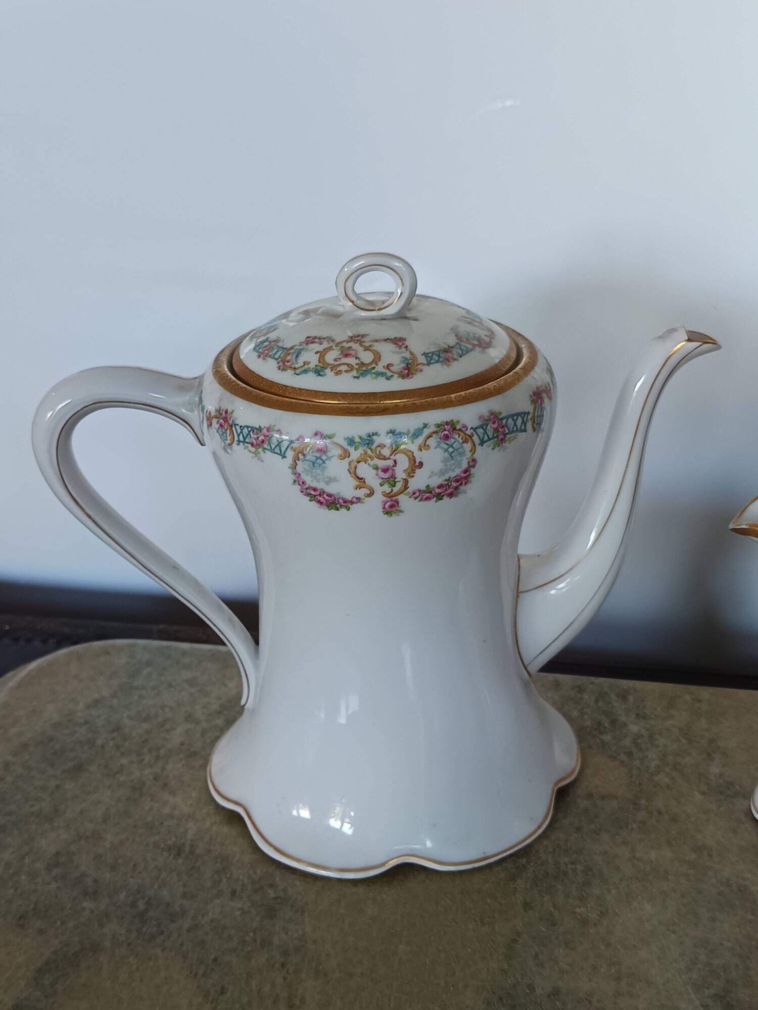 Limoges porcelain service – Lewis Straus & Sons – gold floral decoration