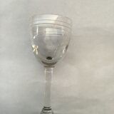 Lot 4 glasses on foot