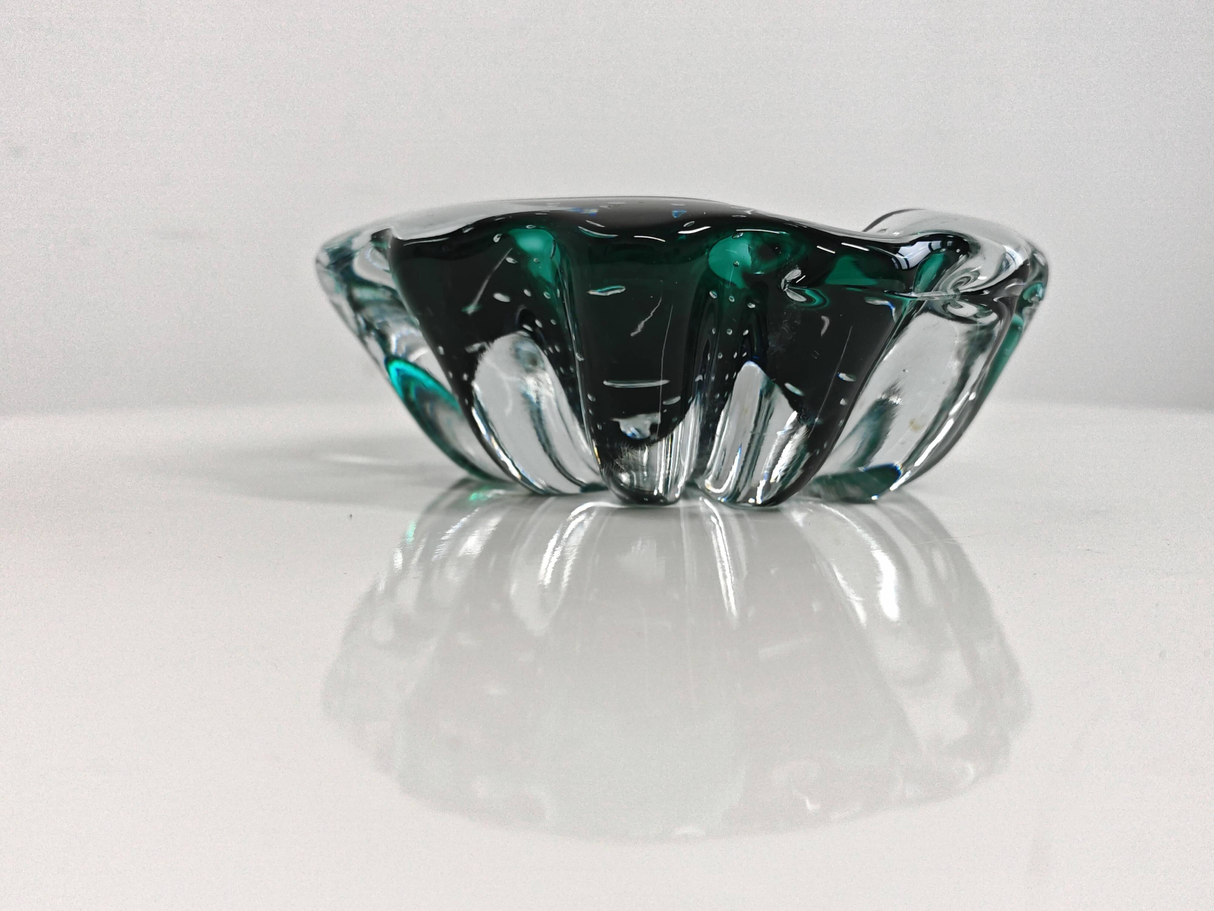 Murano glass ashtray Mid Century Modern with controlled bubbles