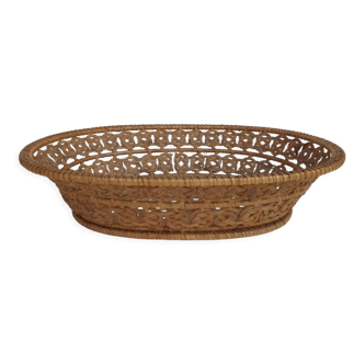 Braided wicker basket