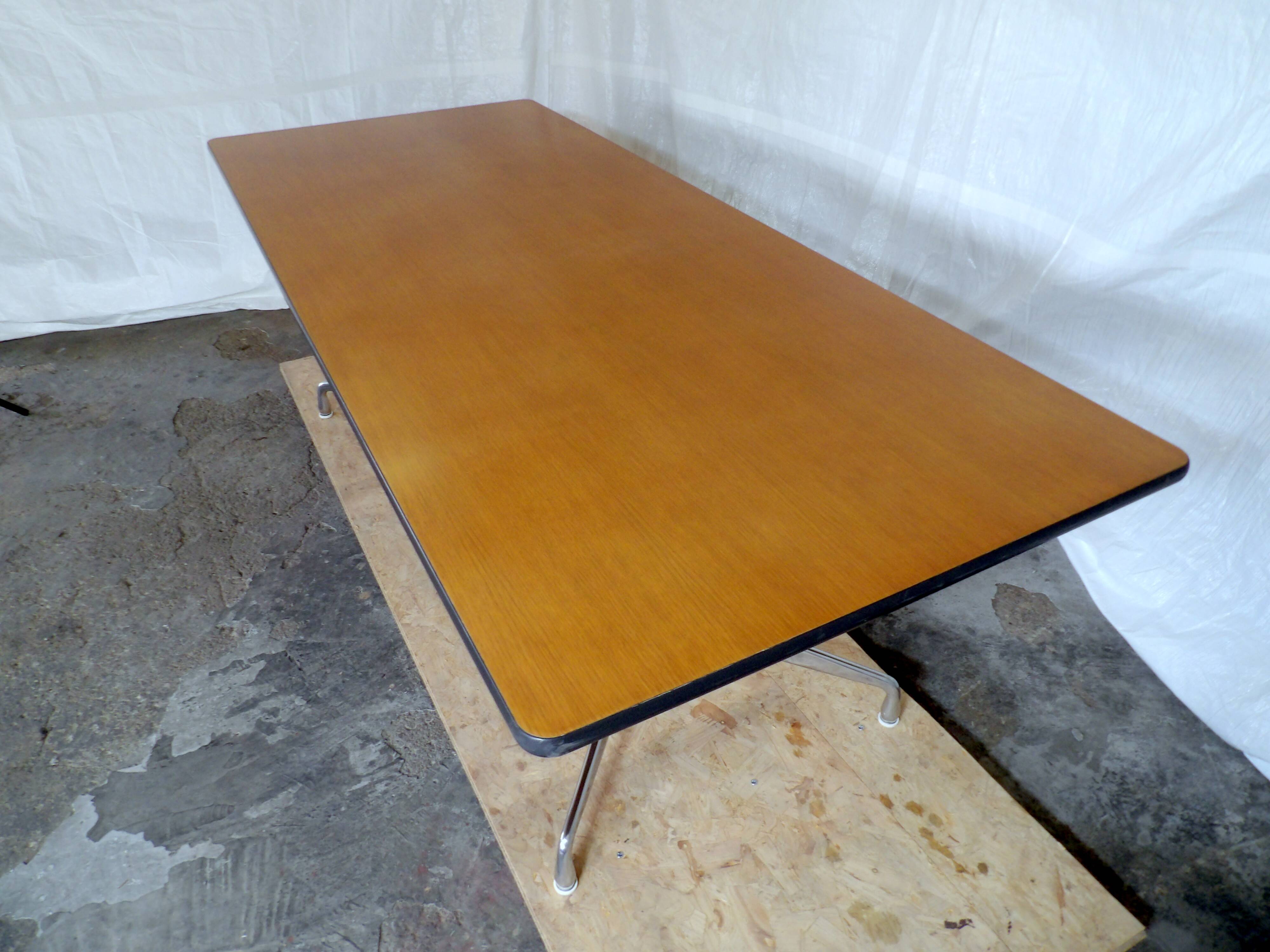 Herman Miller Charles Eames Segmented Table