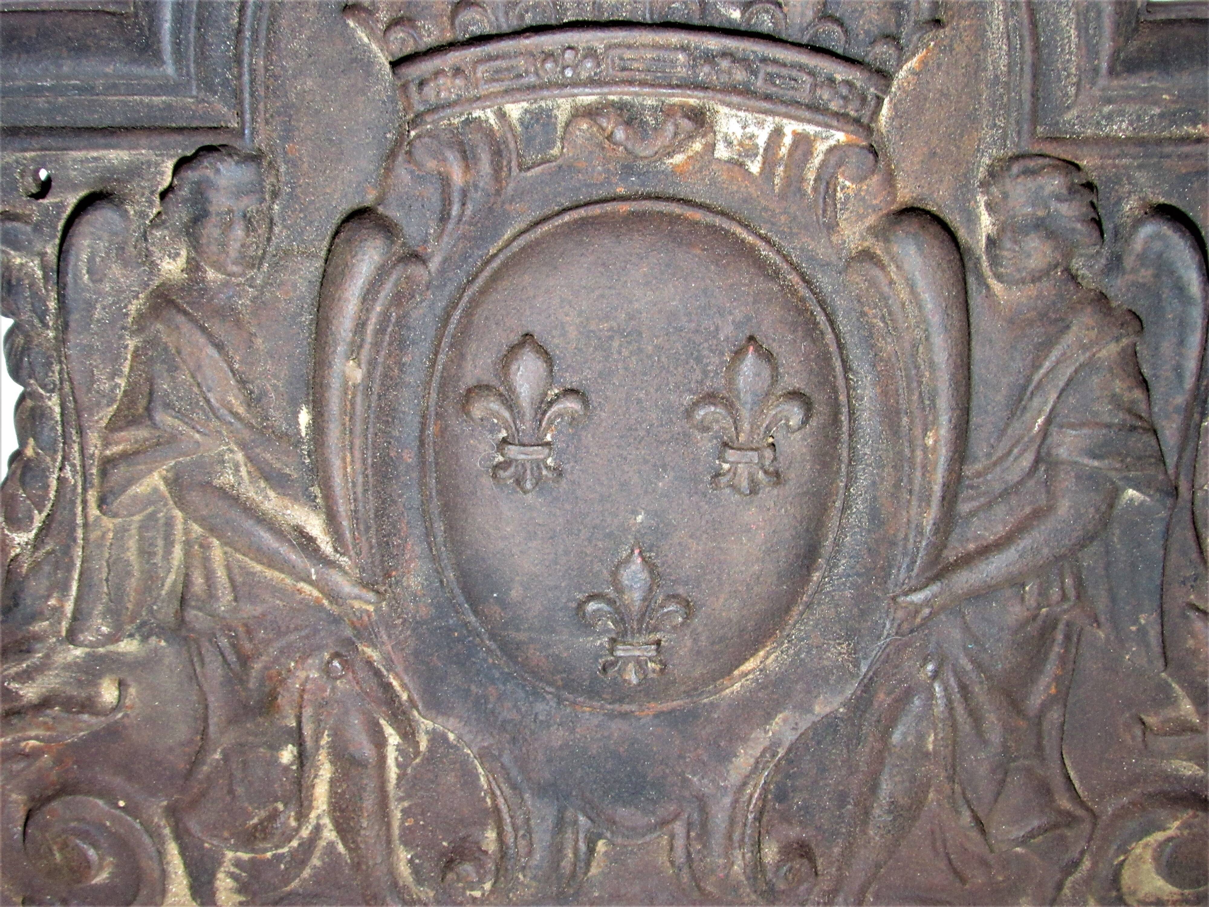 Cast-iron fireplace plate patterned "Arms of France"