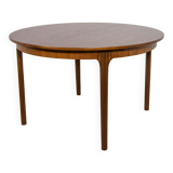 Mid Century Round Extendable Dining Table from McIntosh, 1960s