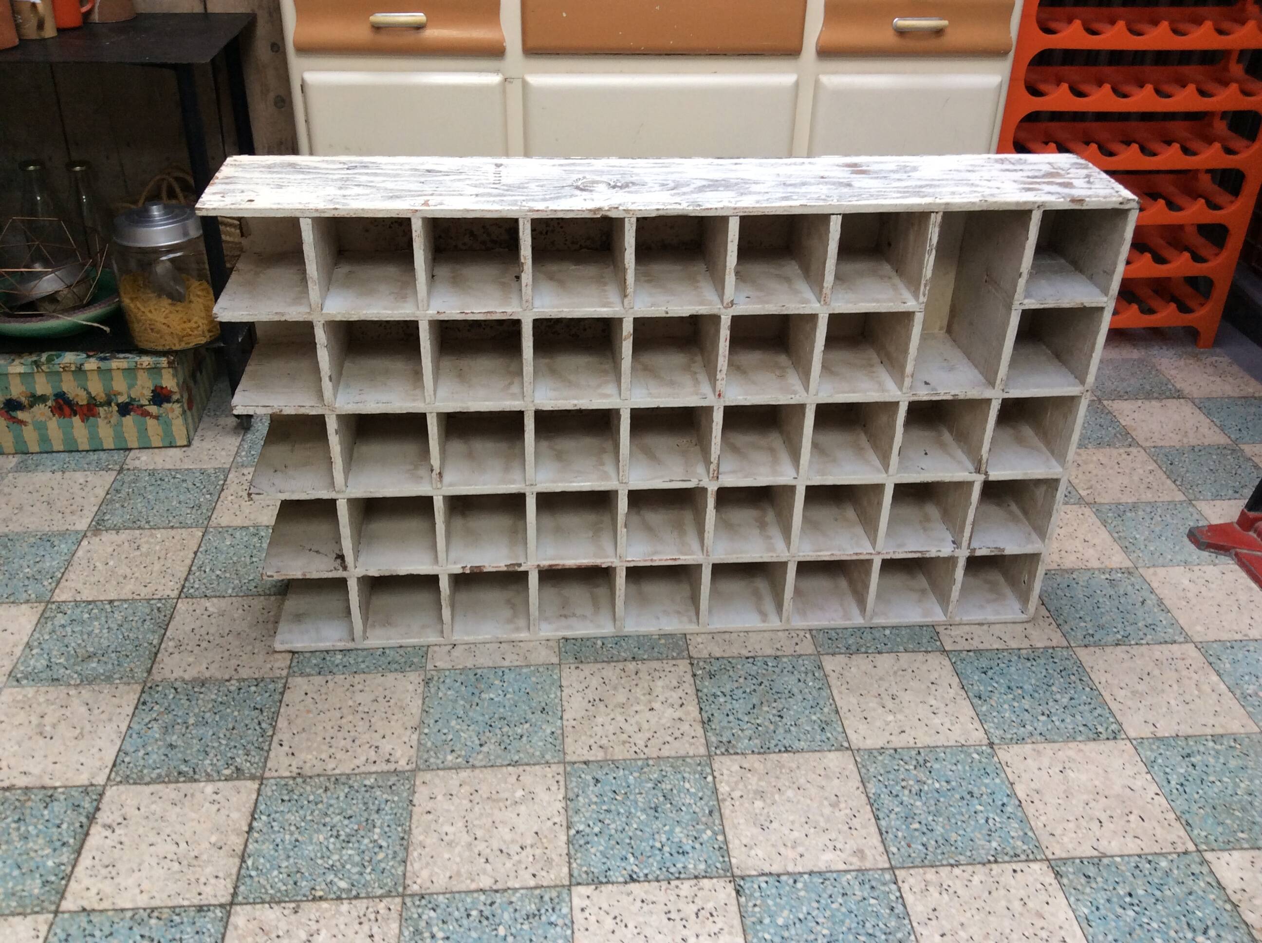 Meuble casier