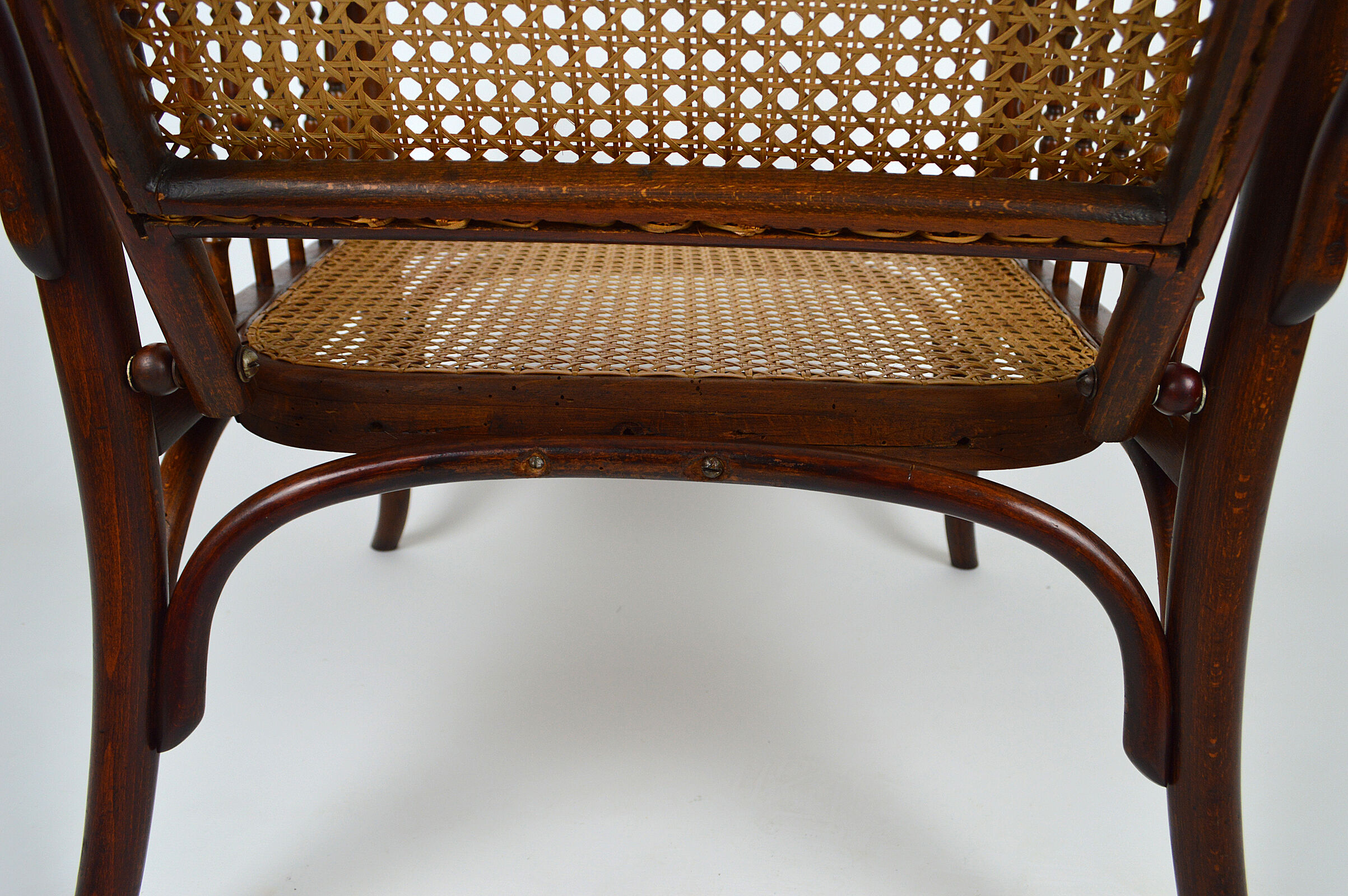 Fischel canned armchair with rack and pinion around 1910