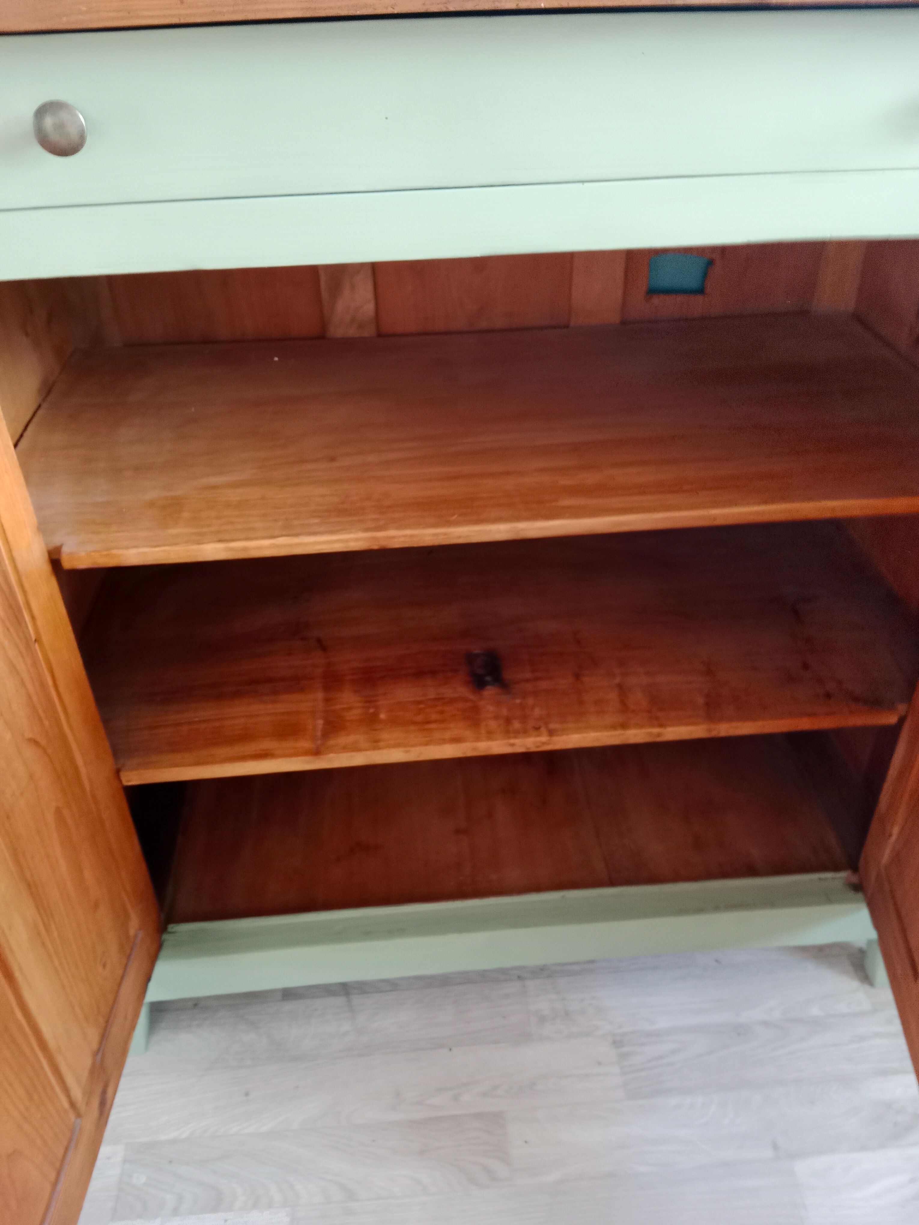 Khaki Parisian buffet