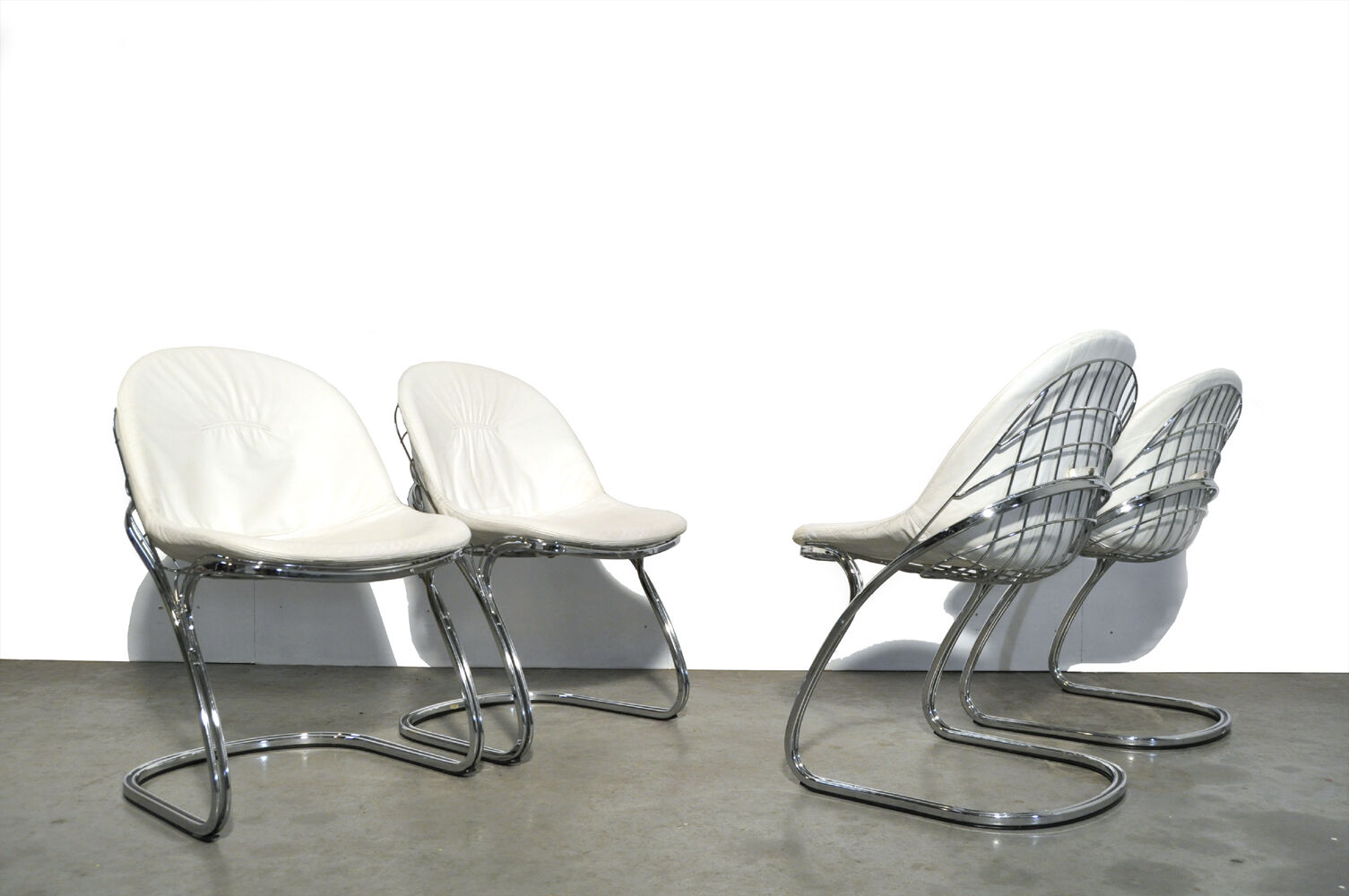 Set of 4 “Pascale” wire chairs designed by Gastone Rinaldi for Thema