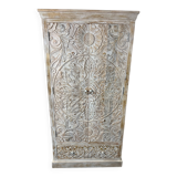Armoire ancienne en bois blanc