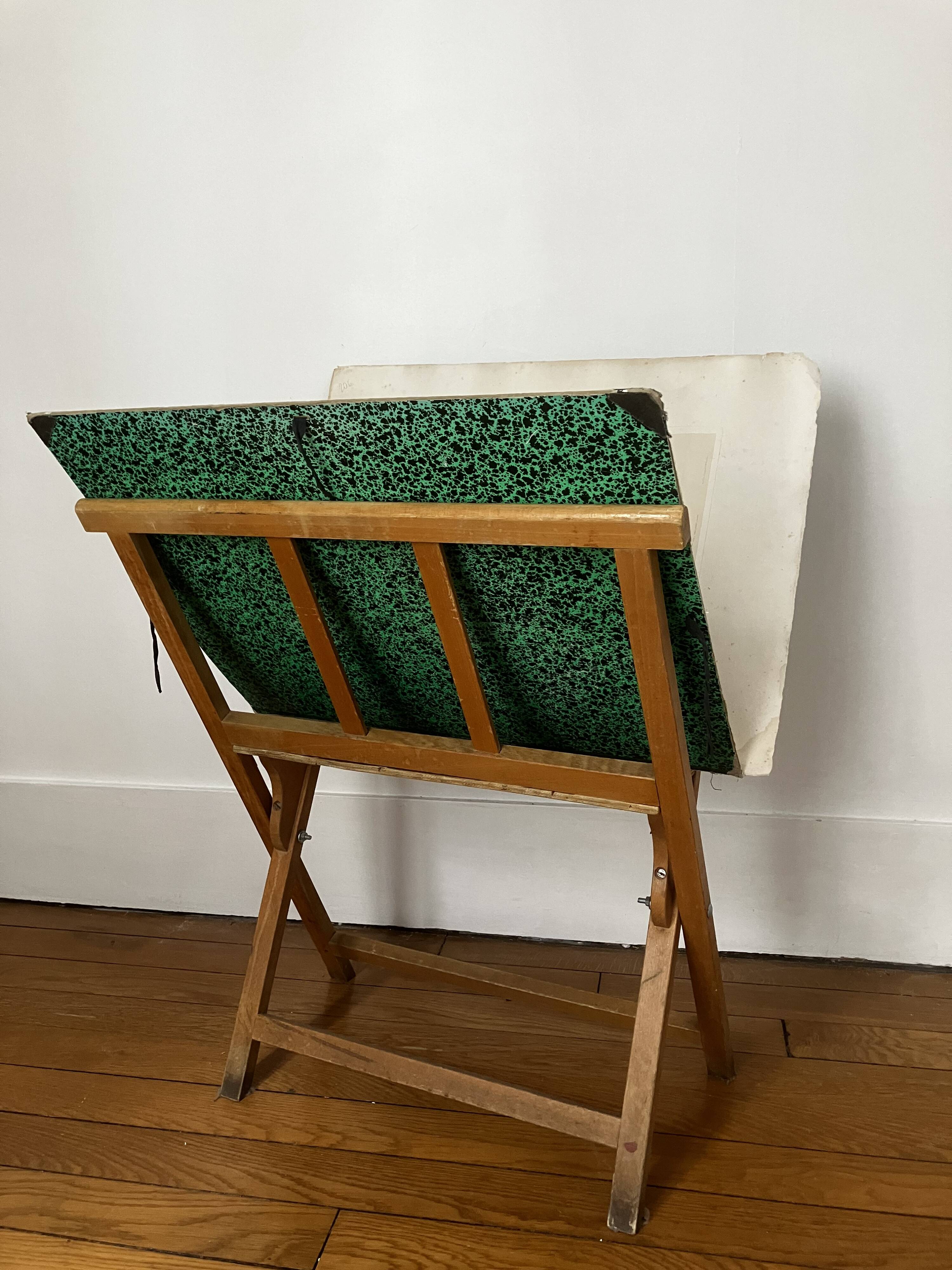 Drawing cardboard holder