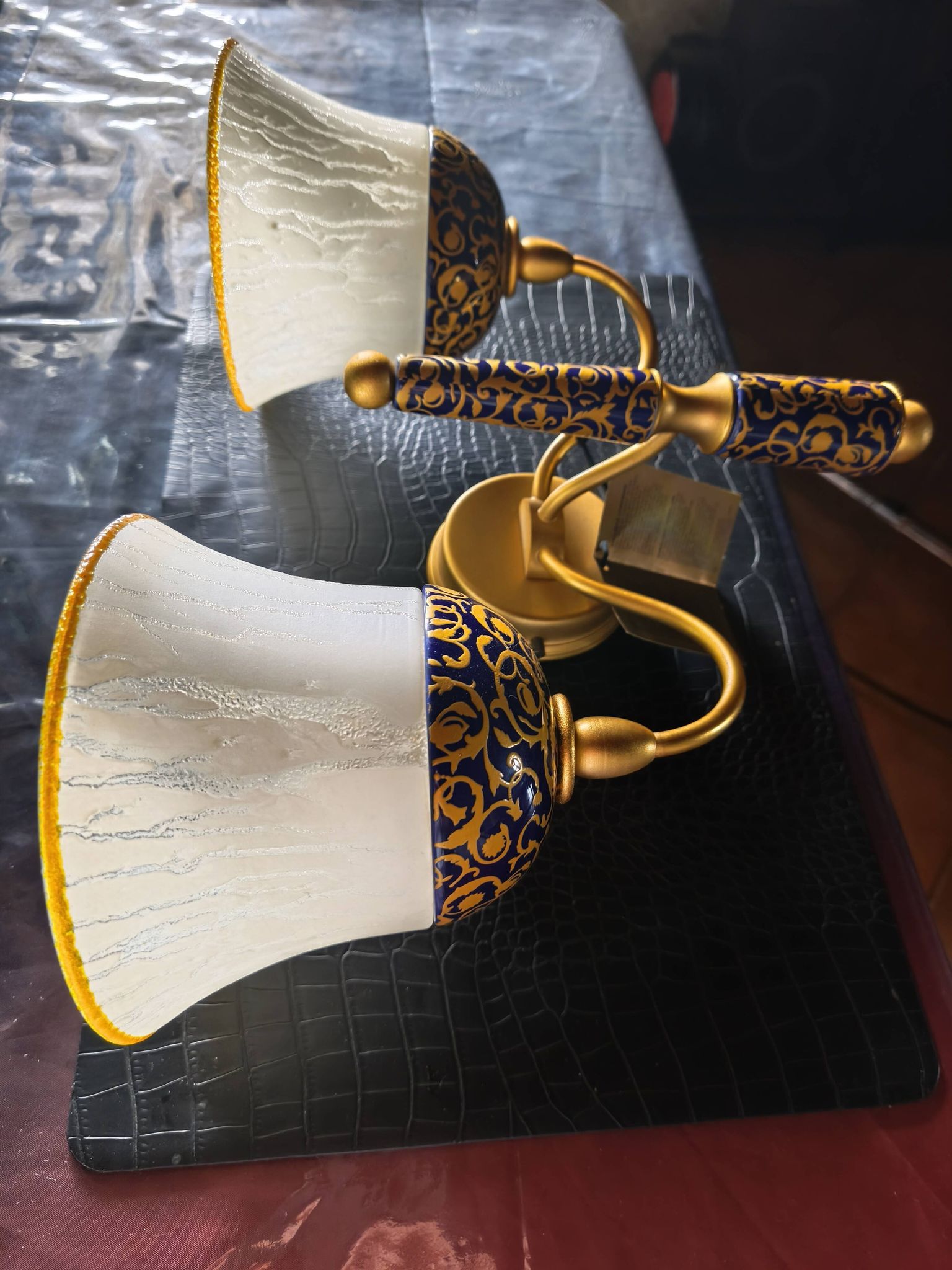New double wall light (Le Porcellane Florence) Porcelain & Gold