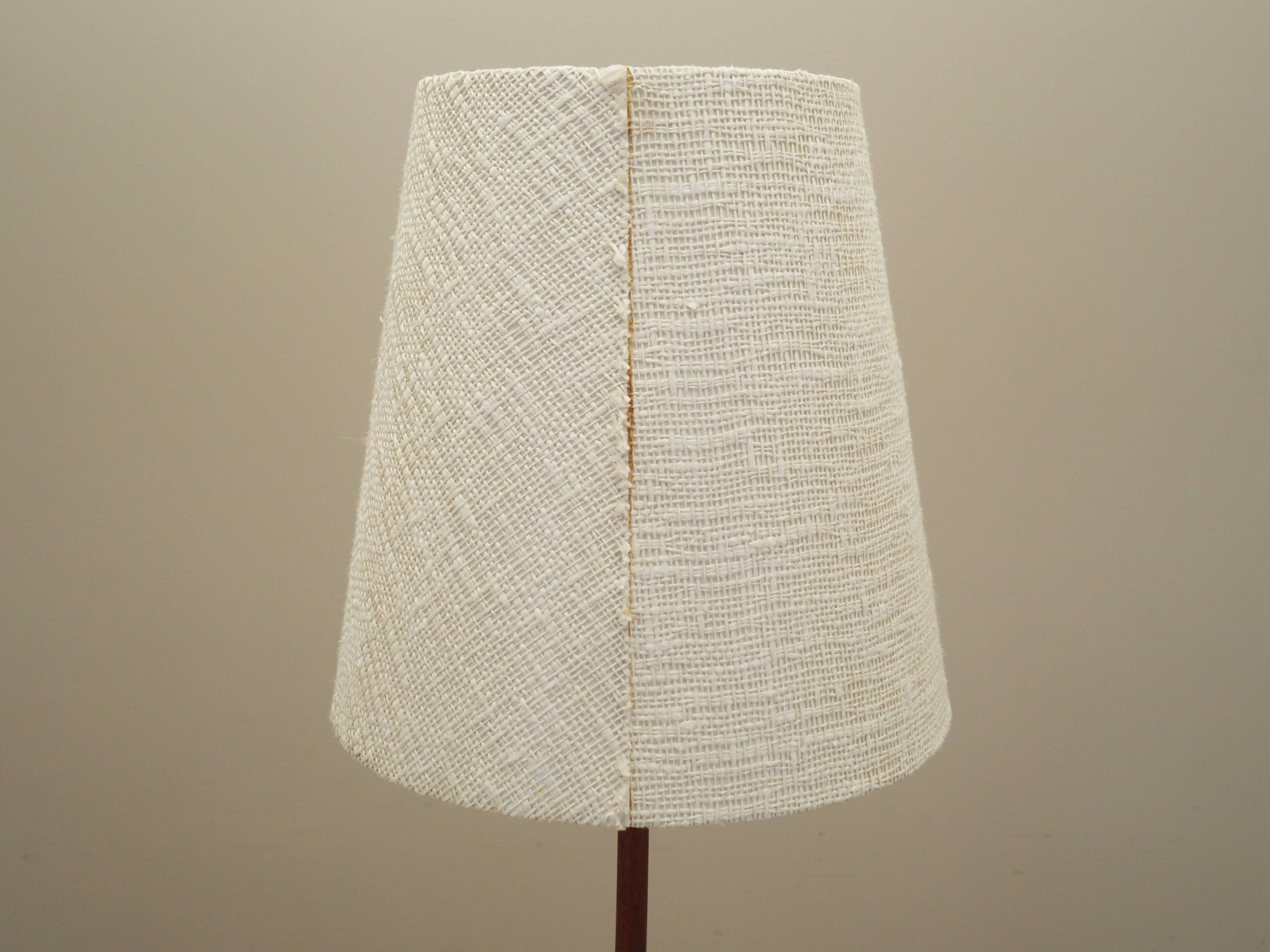 Lampadaire, design danois, années 1970, production : Danemark